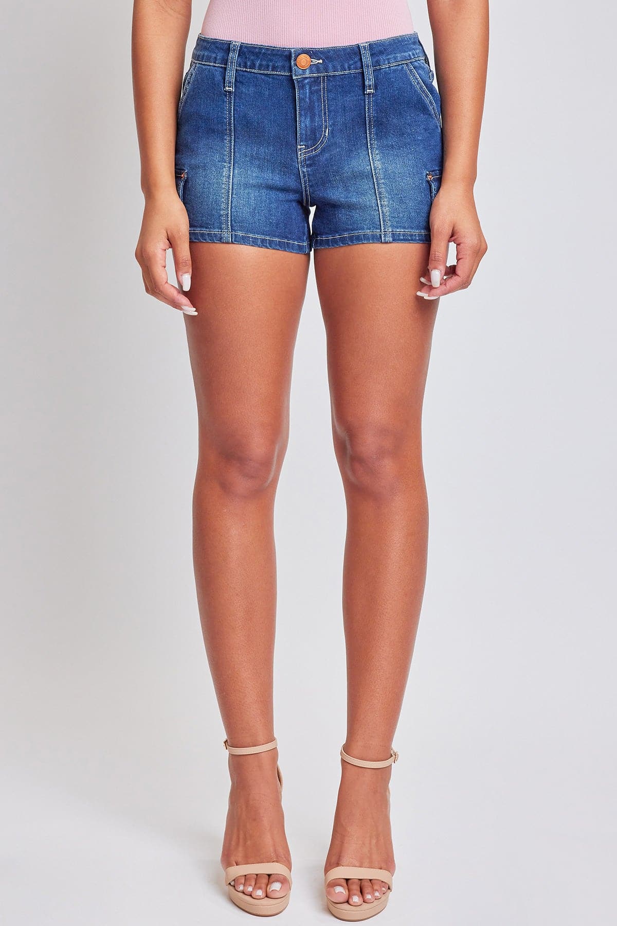 Women´s Mid Rise Cargo Shorts from YMI JEANS