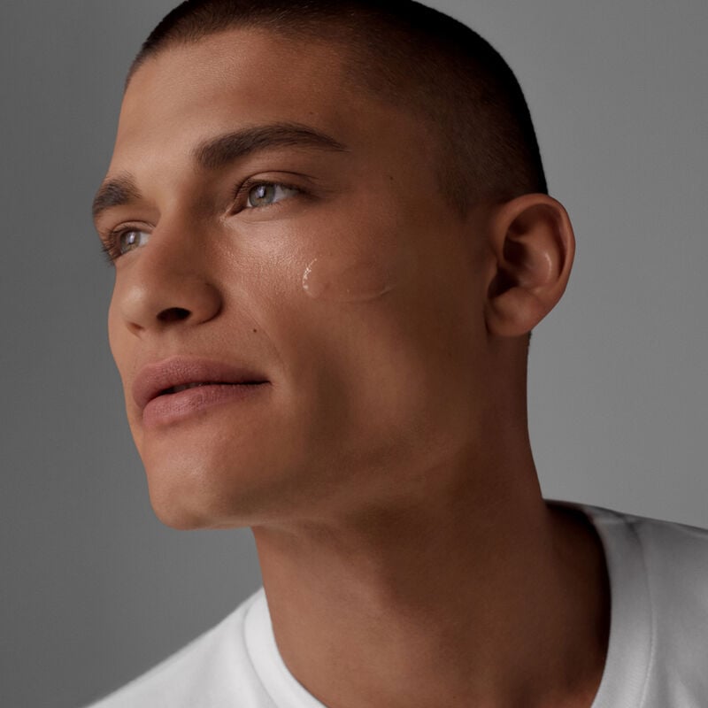 Shiseido Men Ultimune Power Infusing Serum (Men) from KoKo Shiseido Beauté