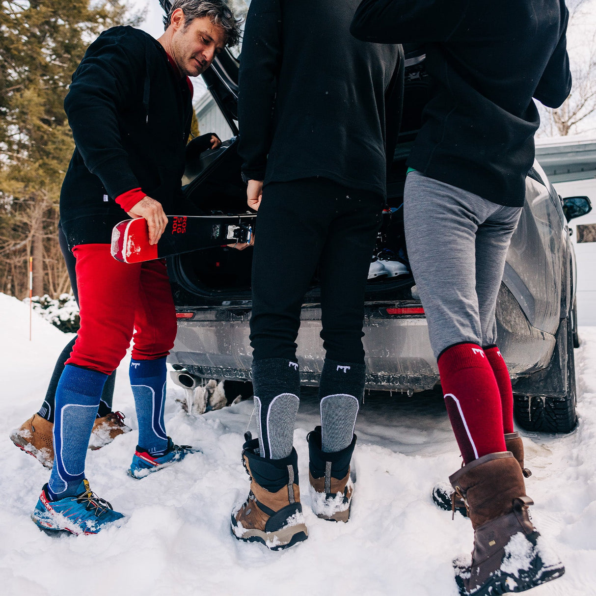 Light Cushion - Over The Calf Wool Snowboard Socks Mountain Heritage Elite from Minus33 Merino Wool Clothing