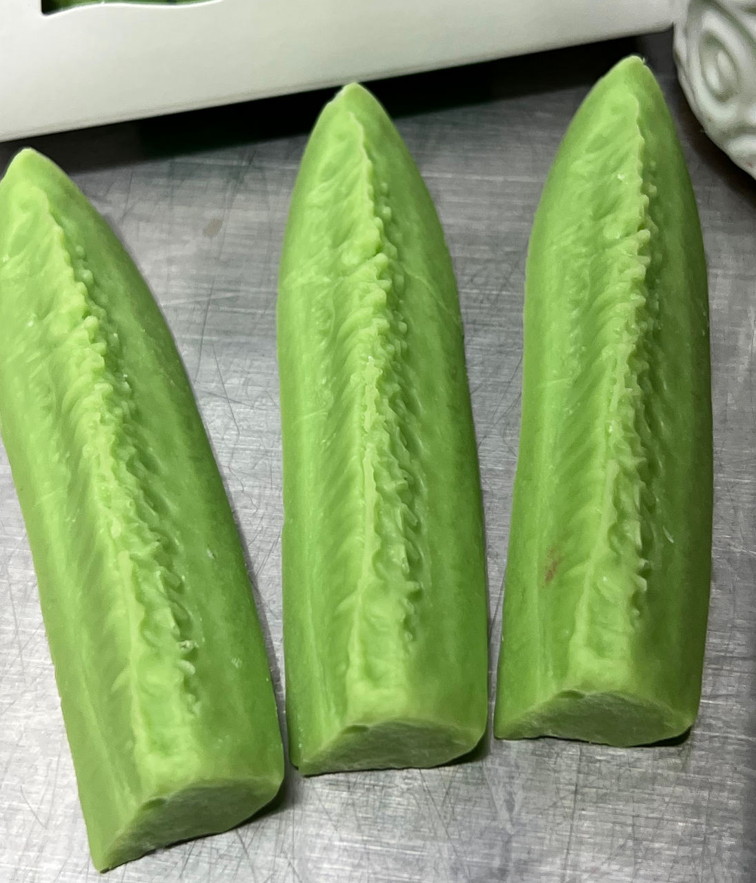 DILL PICKLES Spears Wax Melts | 3.5 oz | Fake Food | 4 Melts From Eartherella Soap & Candle Co.