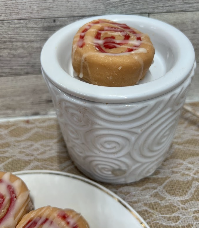 Realistic CINNAMON BUNS Wax Melts | Wax Embeds for Candles | Fake Food | 6 oz From Eartherella Soap & Candle Co.
