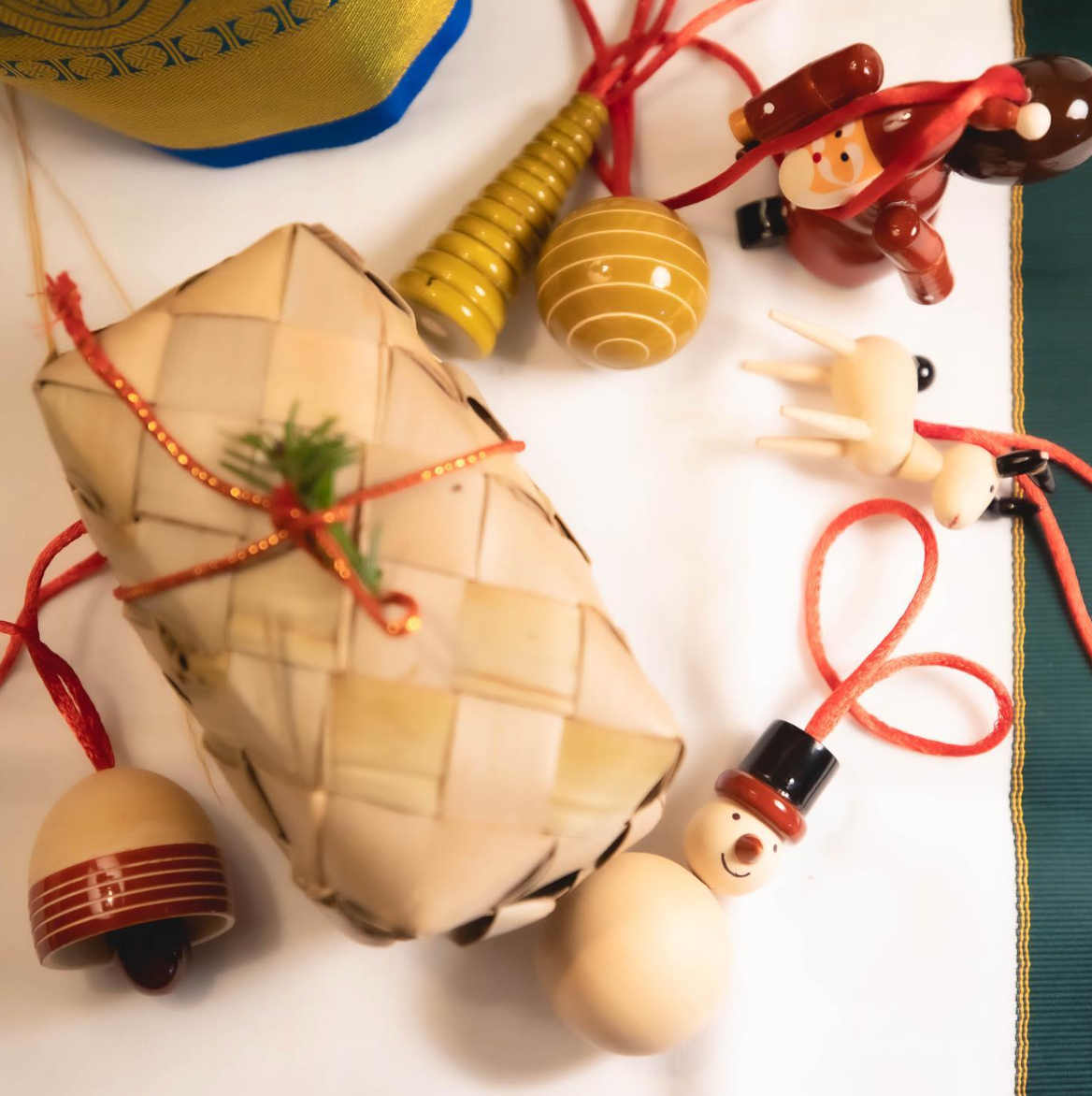 Etikoppaka Lacquer Ornament | Bell From Abroad Modern