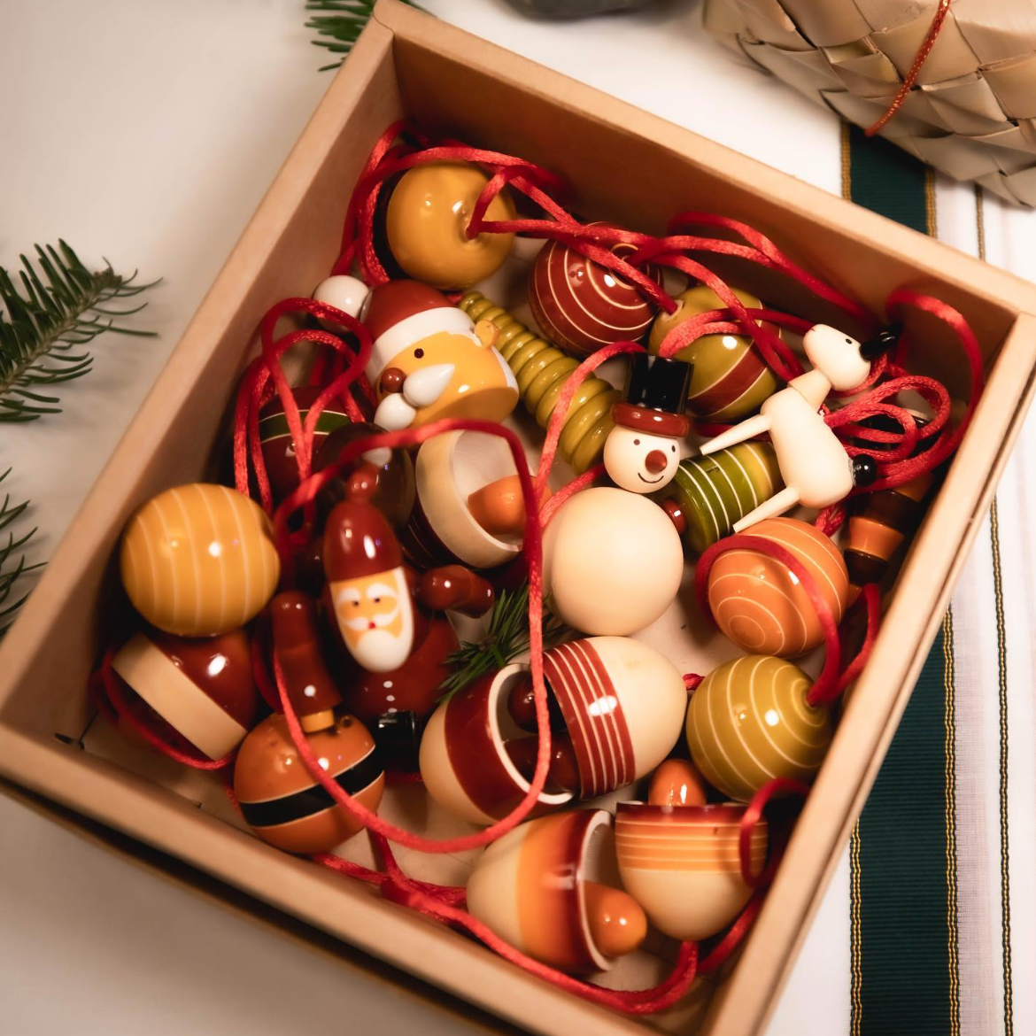 Etikoppaka Lacquer Ornament | Ball From Abroad Modern