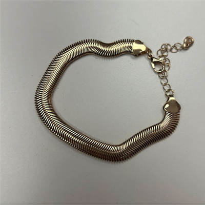 Snake Chain Bracelet Through MARKET