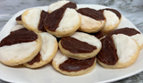 HALF MOON Black & White COOKIES Wax Melts |  Fake Food | 5 Cookies | 5.5 oz From Eartherella Soap & Candle Co.