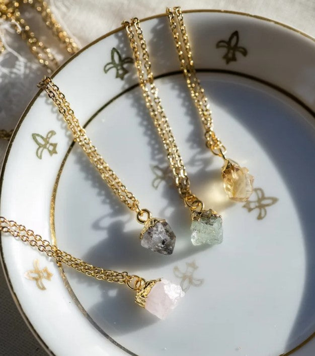 BIRTHSTONE NECKLACE from Ashlen