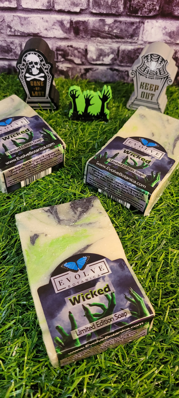 Standard Soap - Wicked (Seasonal) from Evolve Botanica