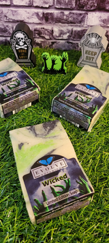 Standard Soap - Wicked (Seasonal) from Evolve Botanica