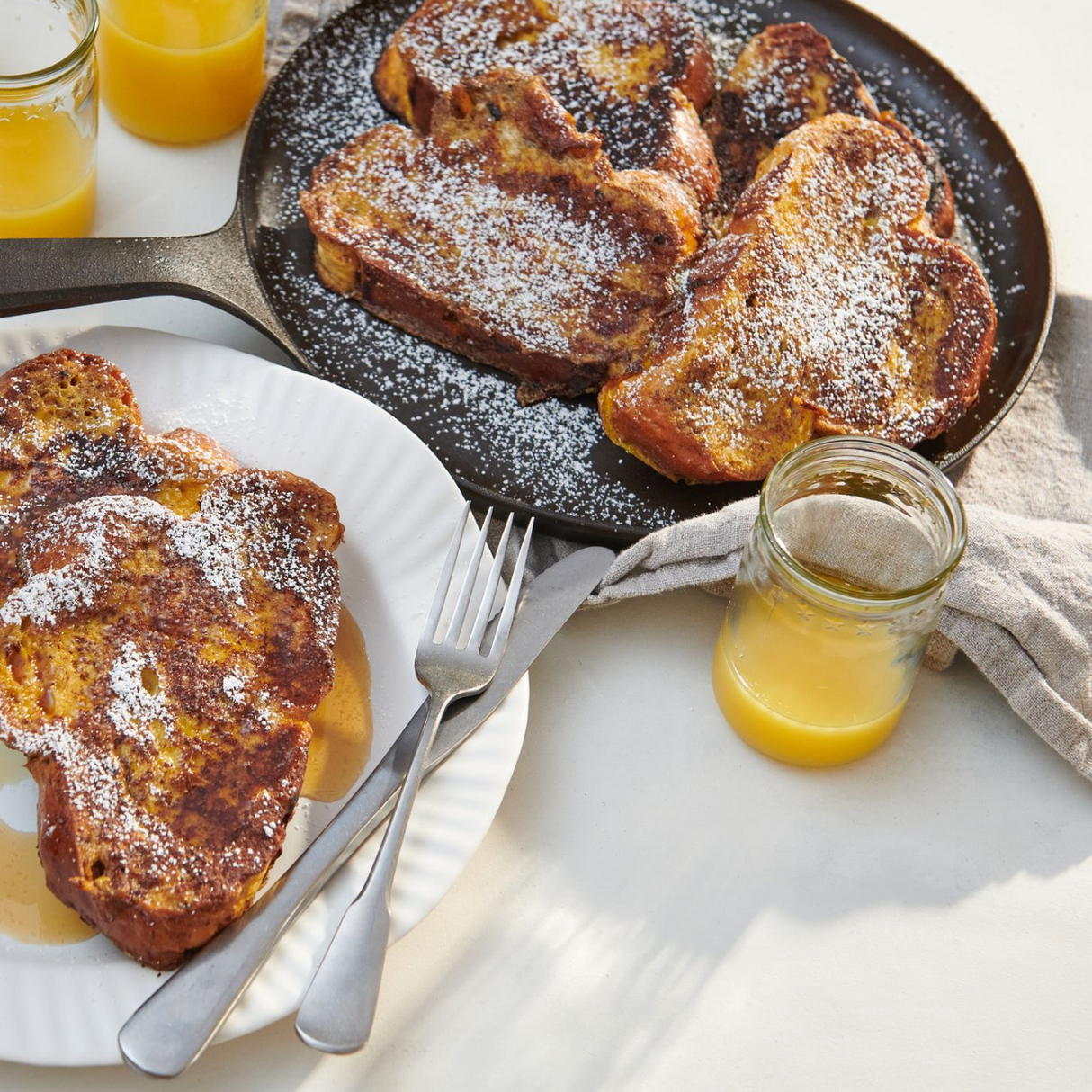 No.9 Round Cast Iron Griddle From Field Company