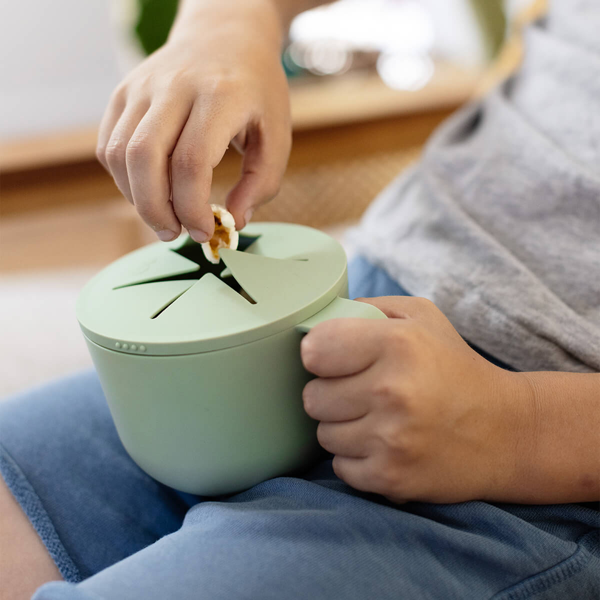 Snack Bowl Lid from ezpz