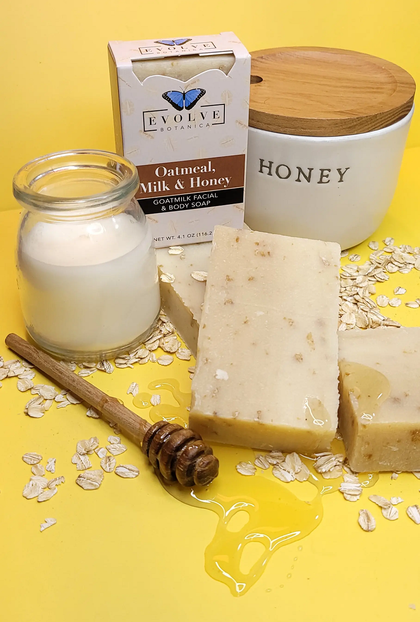 Standard Soap - Oatmeal, Milk & Honey (Goatmilk Facial & Body Soap) from Evolve Botanica