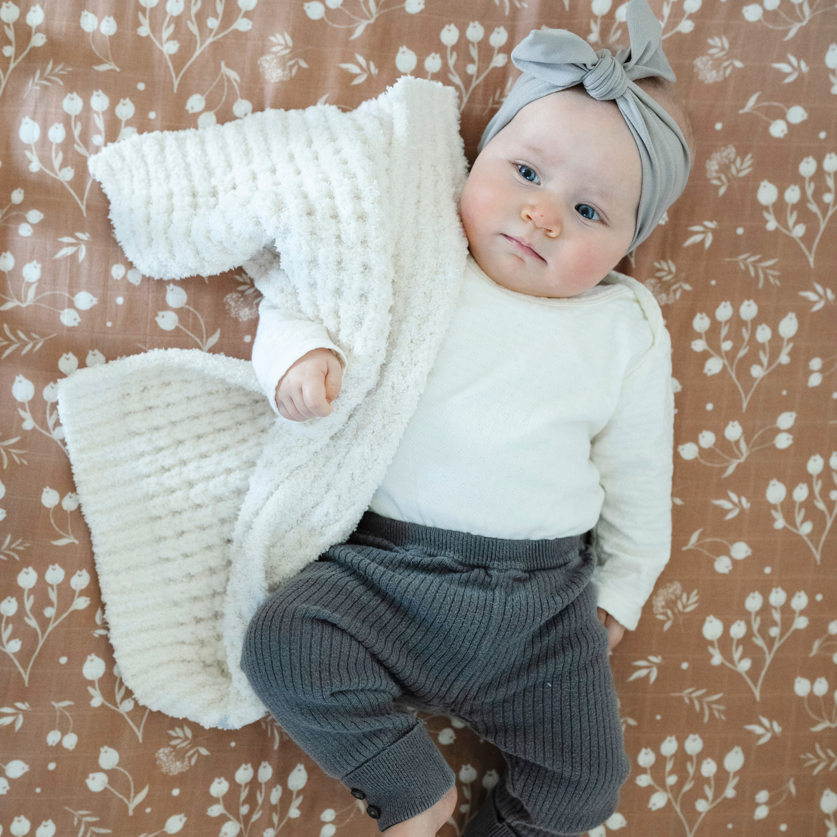 WAFFLE KNIT MINI BLANKETS From Saranoni