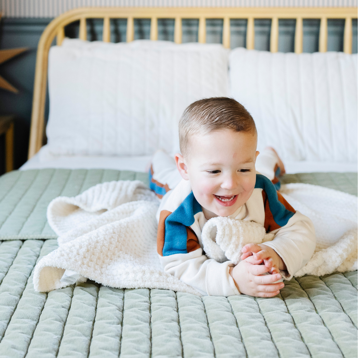 WAFFLE KNIT TODDLER BLANKETS From Saranoni