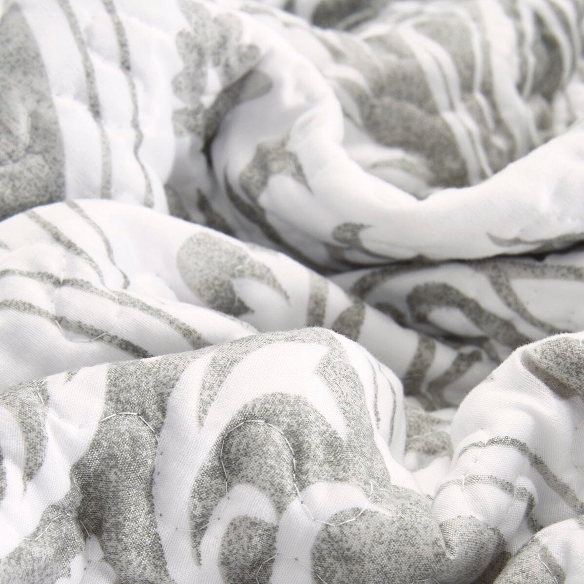 Tache Paisley Damask Matelasse Austere Grey Moon Sky Pillow Sham (TB300-199)