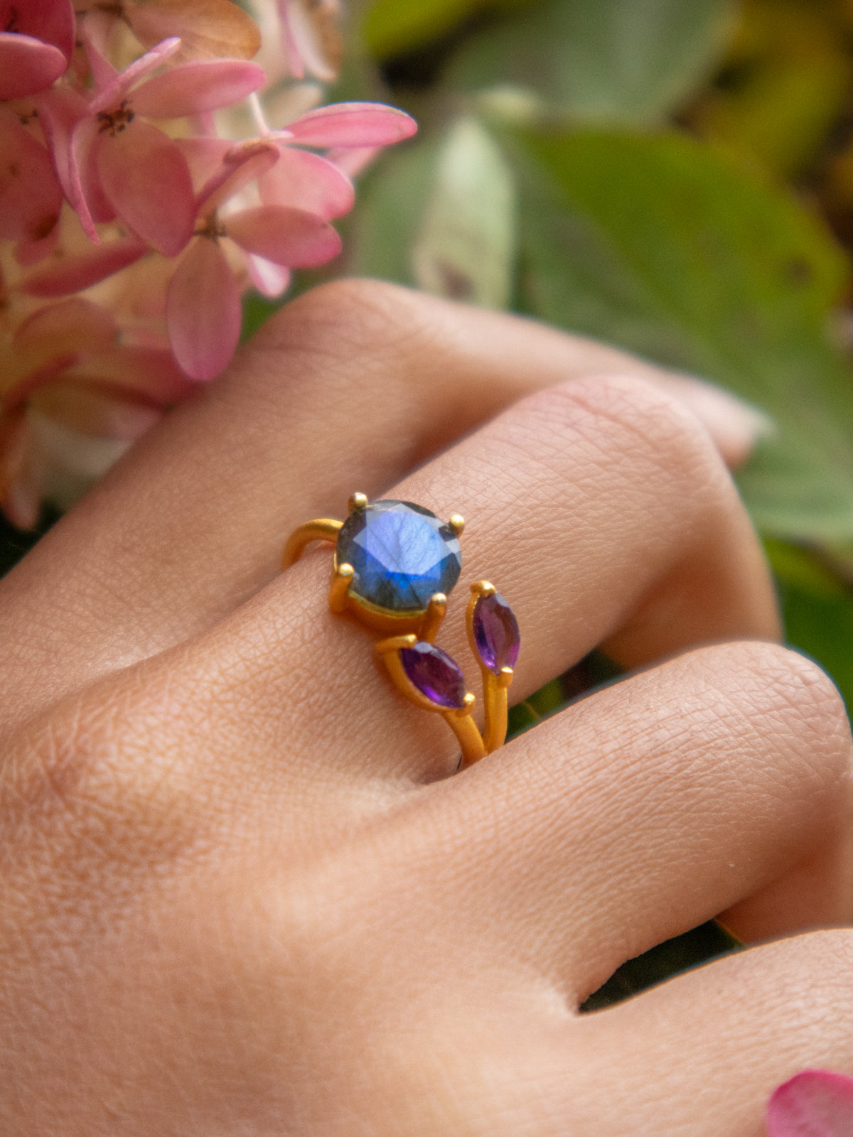 The Bloom Ring - Gold from Ash & Rose