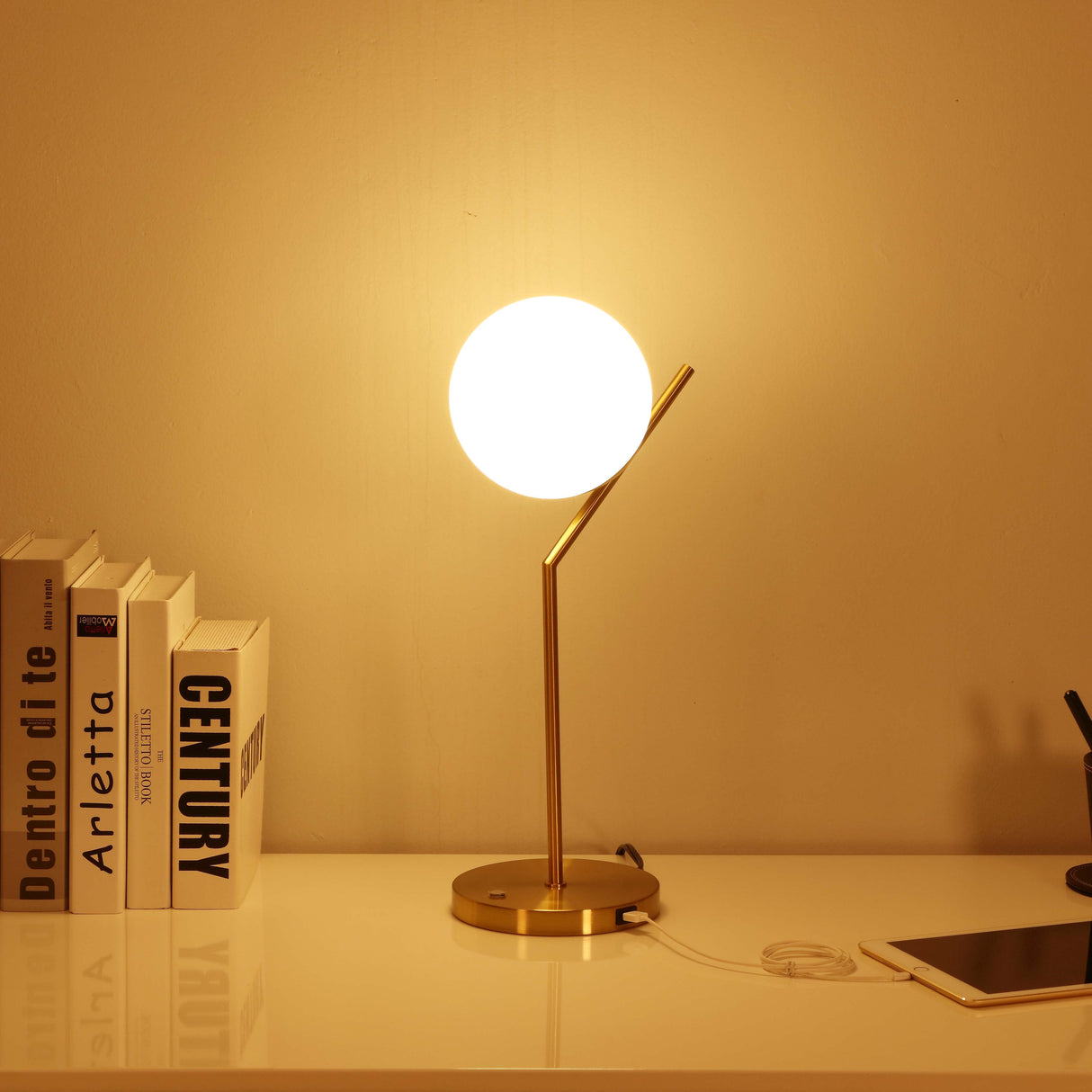 Touch Glow Lamp from Ozarké