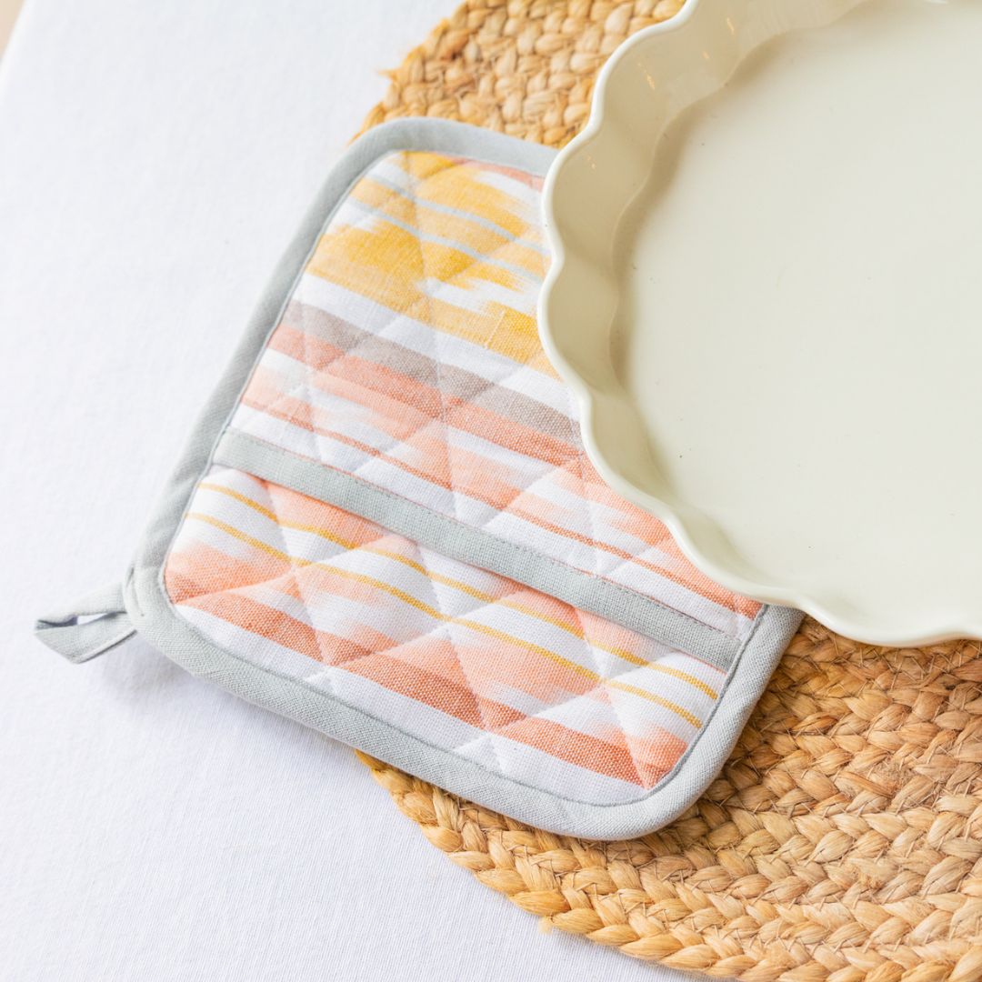 Pocket Pot Holder from Upavim Crafts