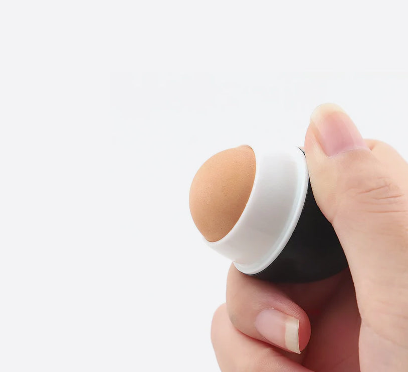 Volcanic Stone Oil-Absorbing Face Roller from BeNat