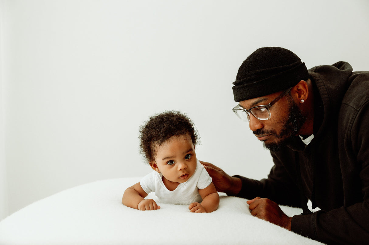 Orange Arms Out™ Short Sleeve Sleep Sack From Swaddelini
