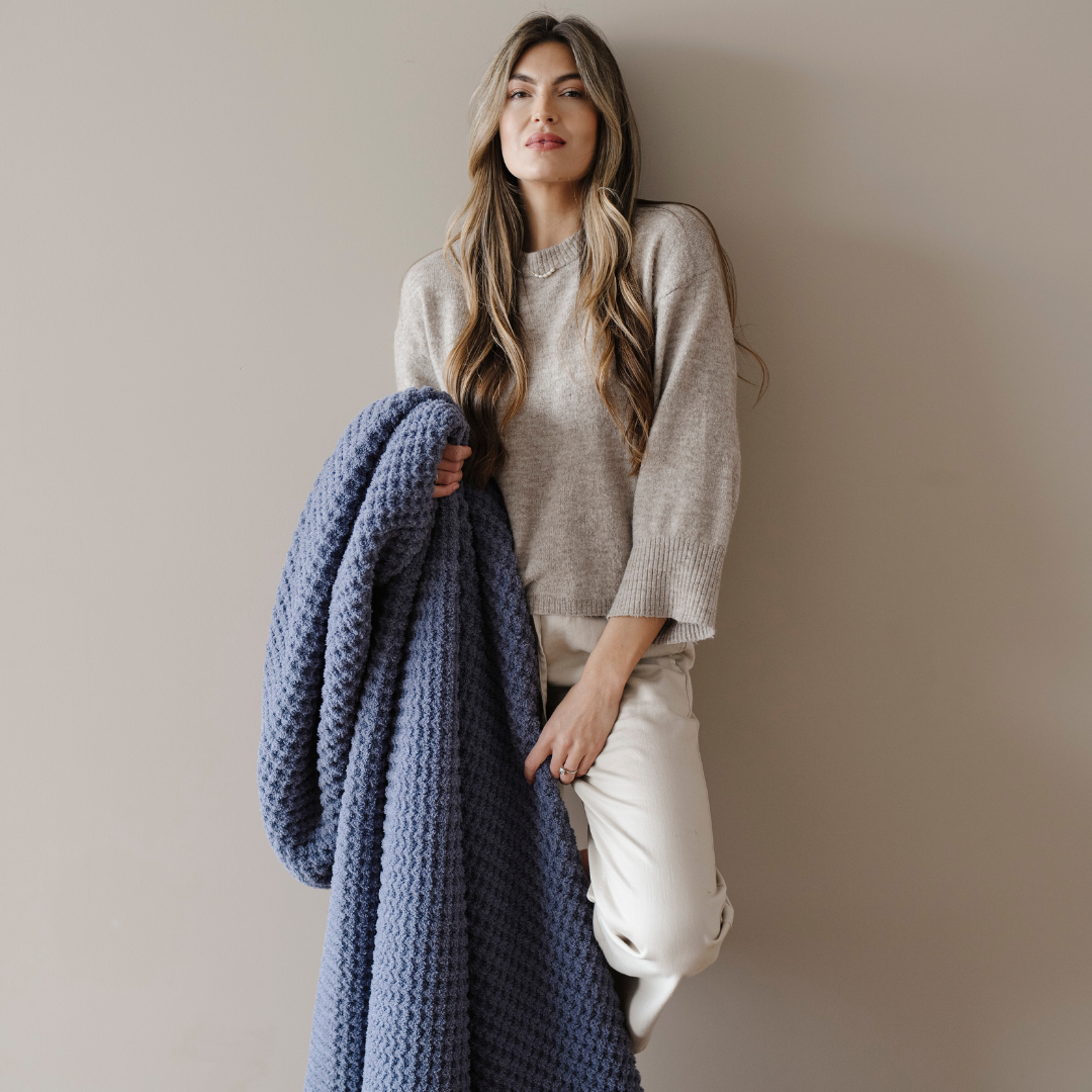 WAFFLE KNIT XL THROW BLANKETS From Saranoni