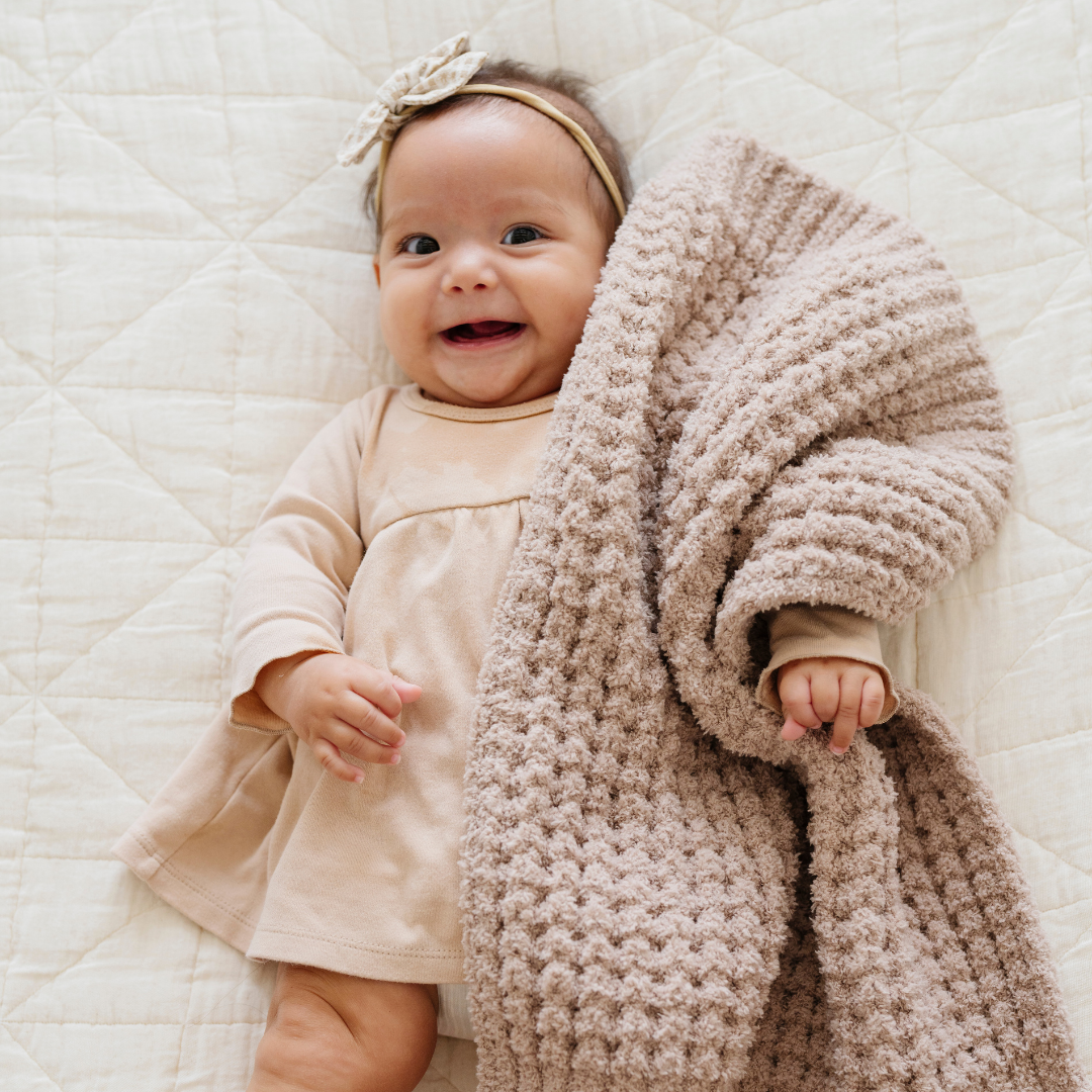 WAFFLE KNIT MINI BLANKETS From Saranoni