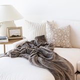 LUSH THROW BLANKETS From Saranoni