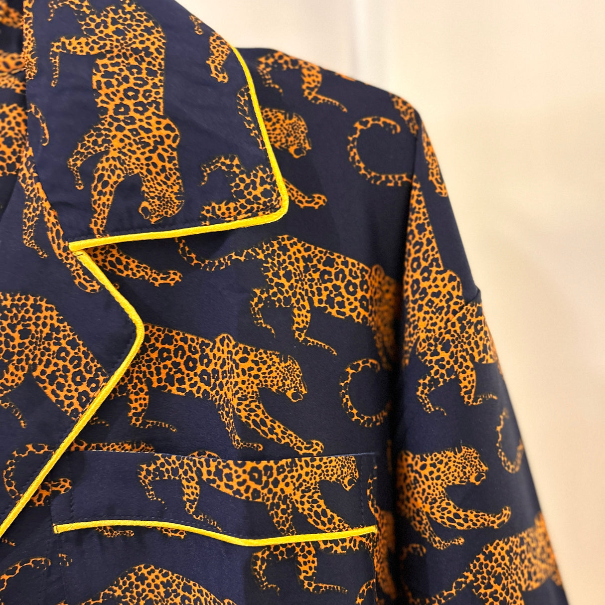 Women's Navy Leopard Washable Silk Pajamas From Abroad Modern
