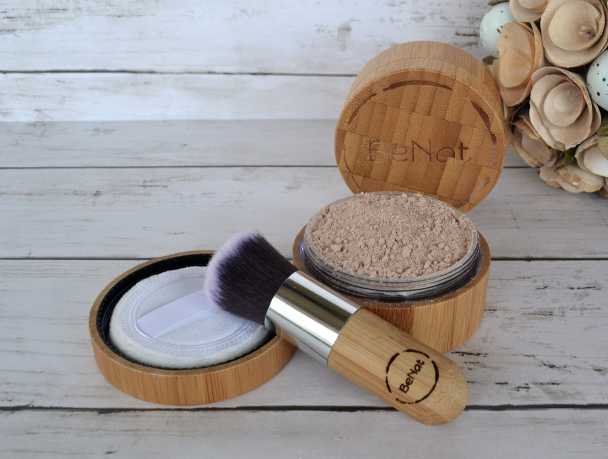 Translucent Loose Powder Set from BeNat