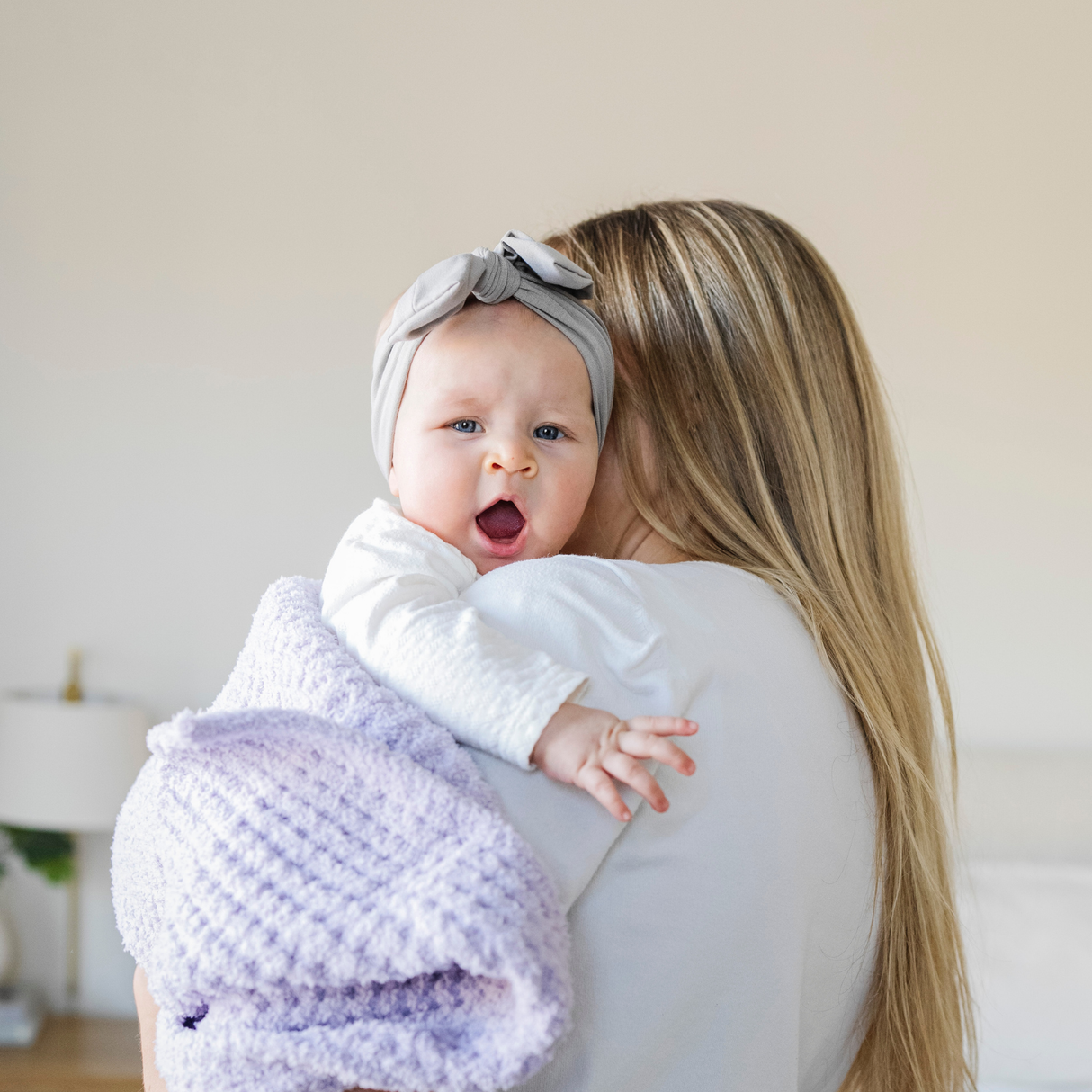 WAFFLE KNIT MINI BLANKETS From Saranoni