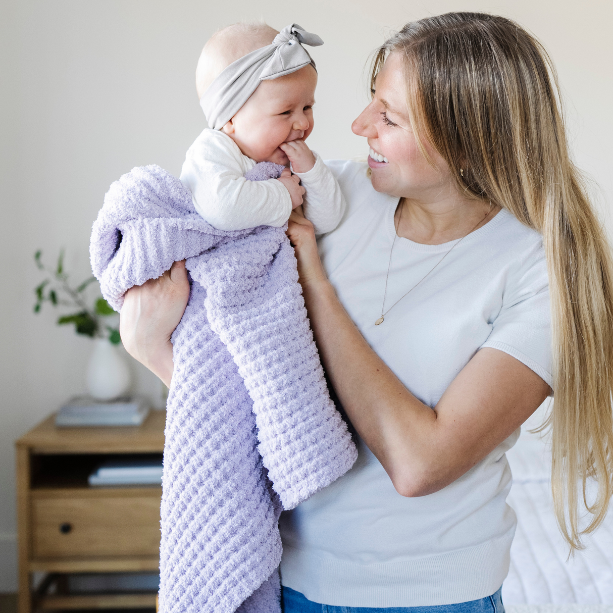 WAFFLE KNIT TODDLER BLANKETS From Saranoni