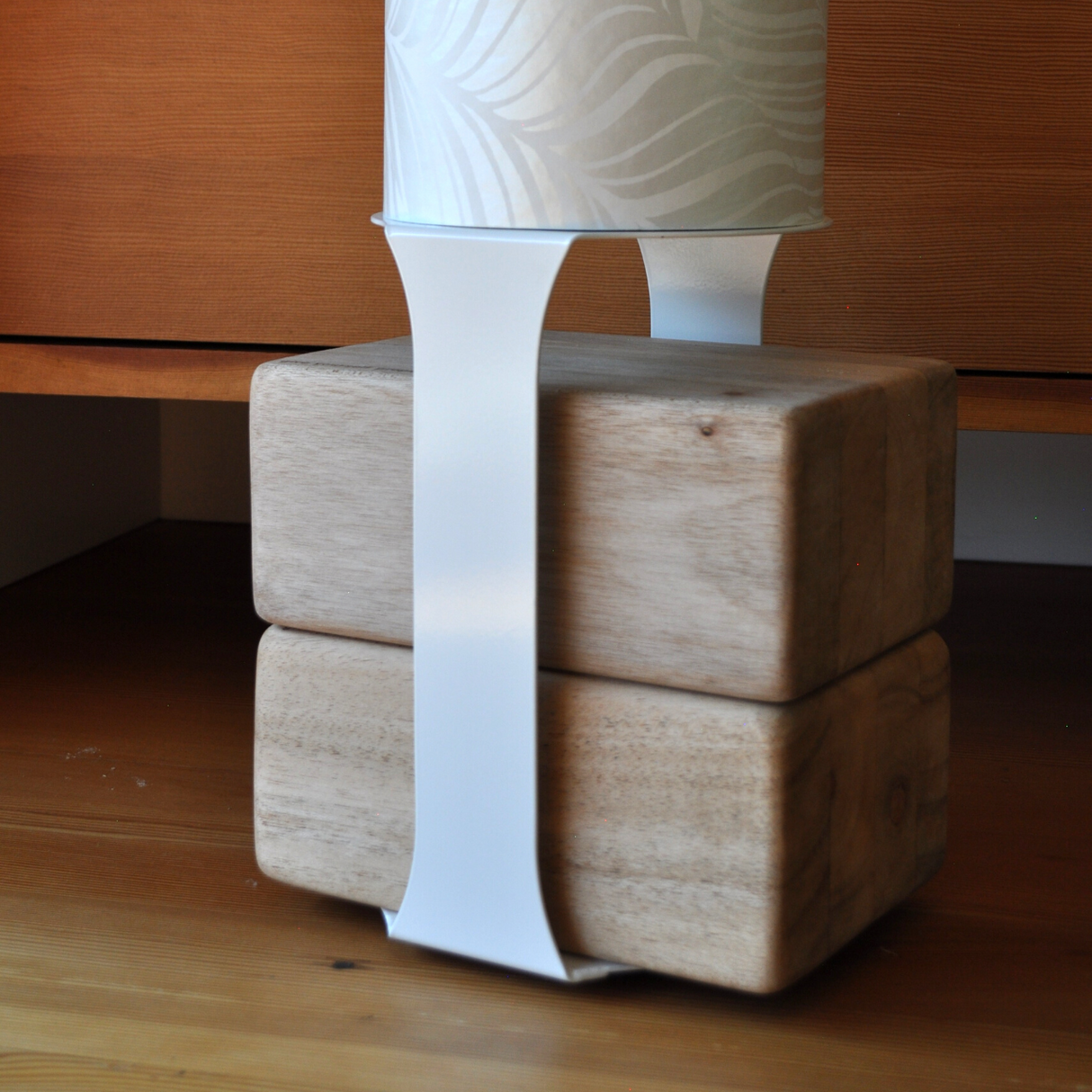 Homi Yoga Block Floor Stand | White from Mache
