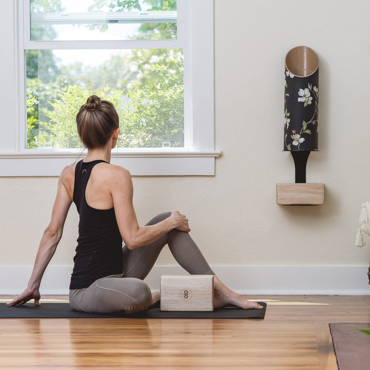 Homi Yoga Block Wall Bracket | Black from Mache