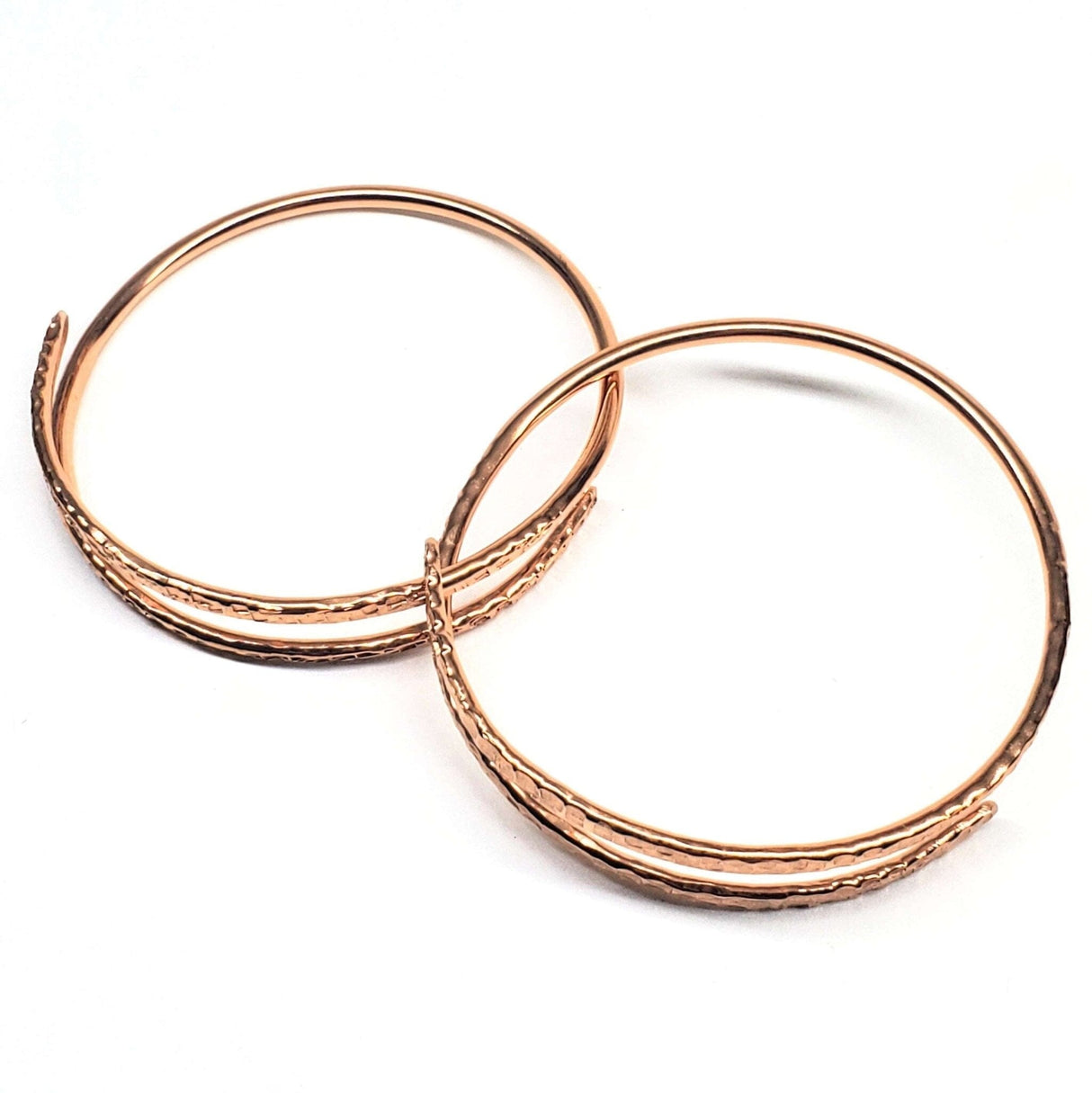 2 Piece Handmade Interlocking Full Overlap Copper Bangle Set from Alexa Martha Designs