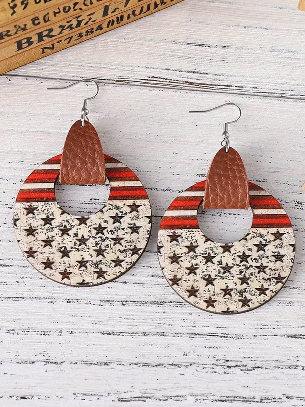 American Pride Round Wooden Flag Print Dangle Earrings from MsDressly