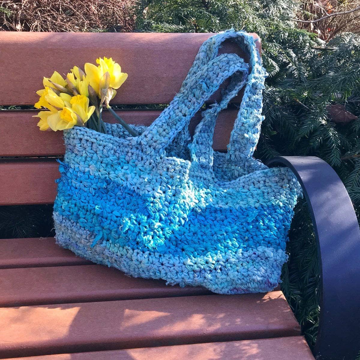 Anna Tote Bag Crochet Pattern from Darn Good Yarn