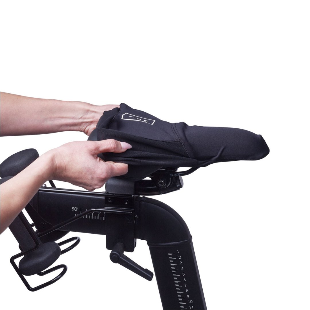 Antimicrobial Saddle Slip Cover From Lutava