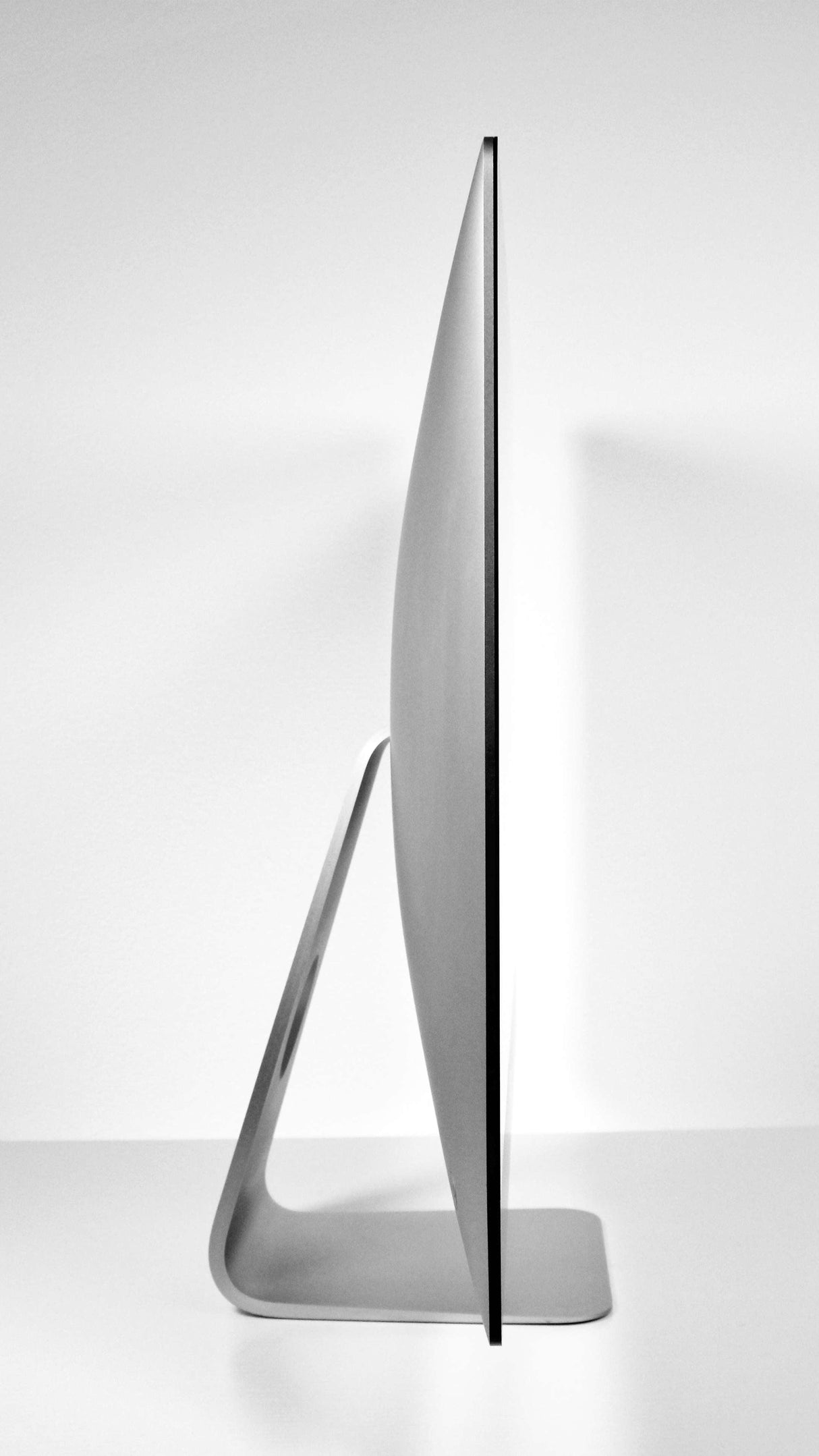 Apple 2019 iMac 5K 27-inch Desktop 3.6GHz i9 Customizable RAM & SSD Radeon 575X GPU From Techable