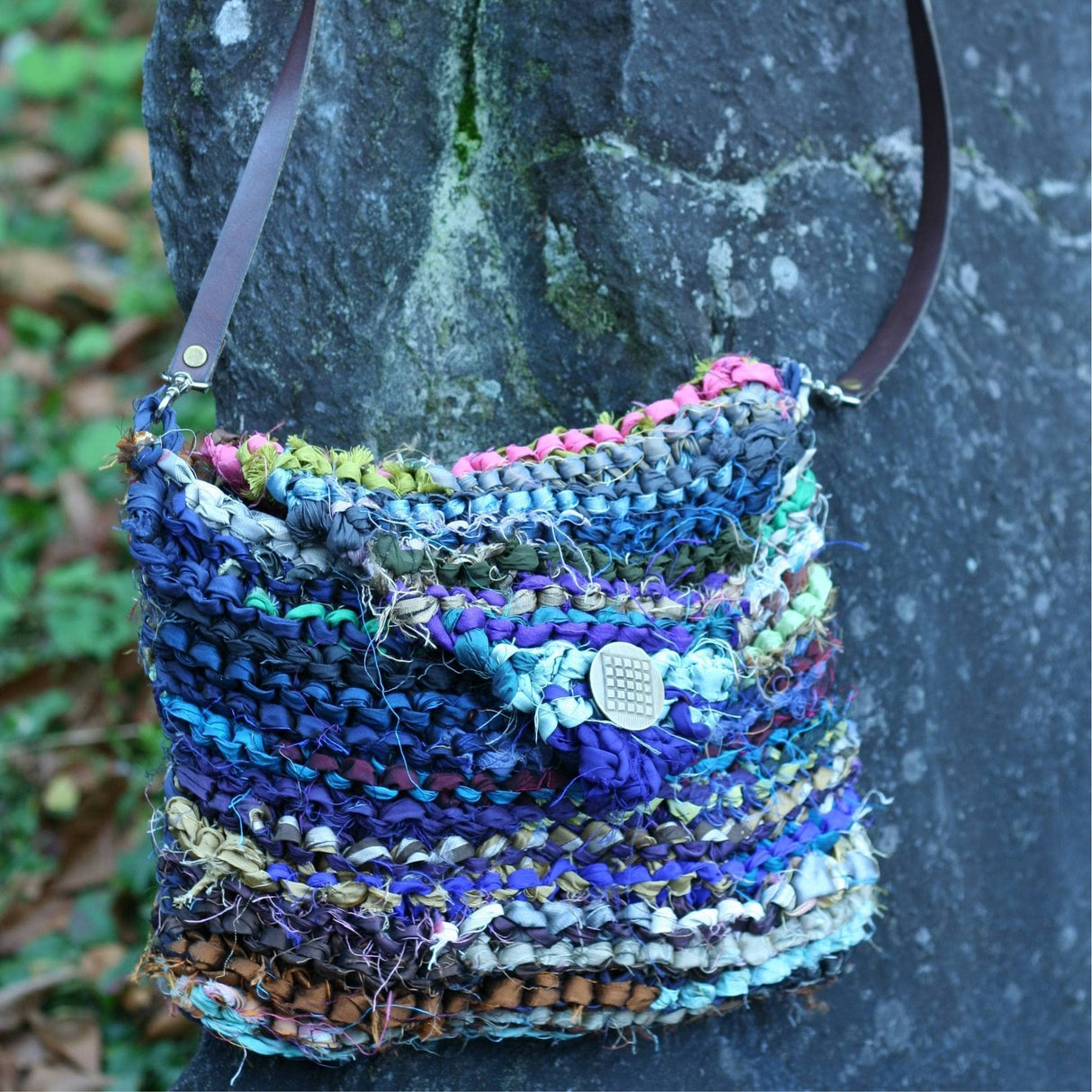 Around the World Purse Pattern from Darn Good Yarn