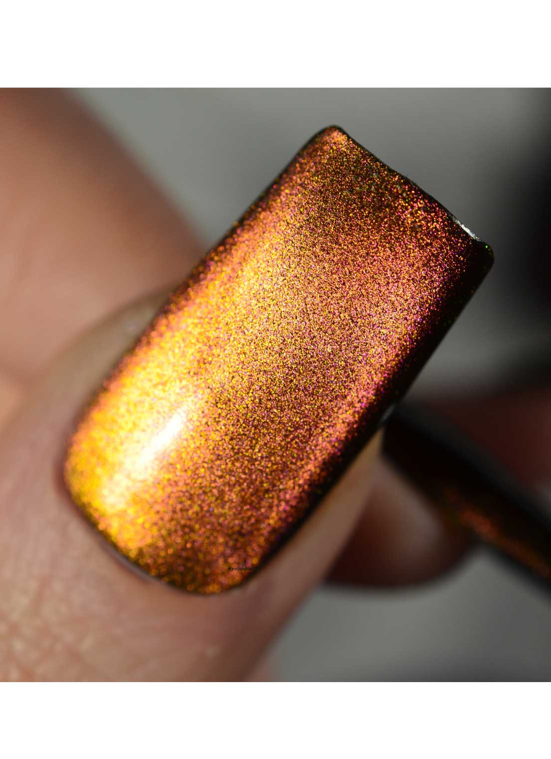Athena - Chameleon Cats Eye Gel Polish from UberChic Beauty