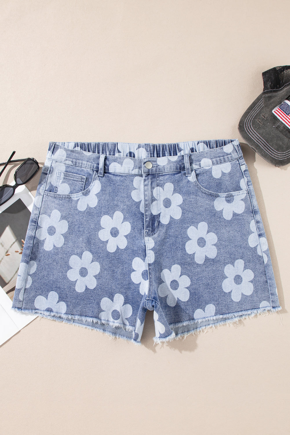 Shiloh Plus Size Floral Pattern Denim Shorts from Threaded Pear