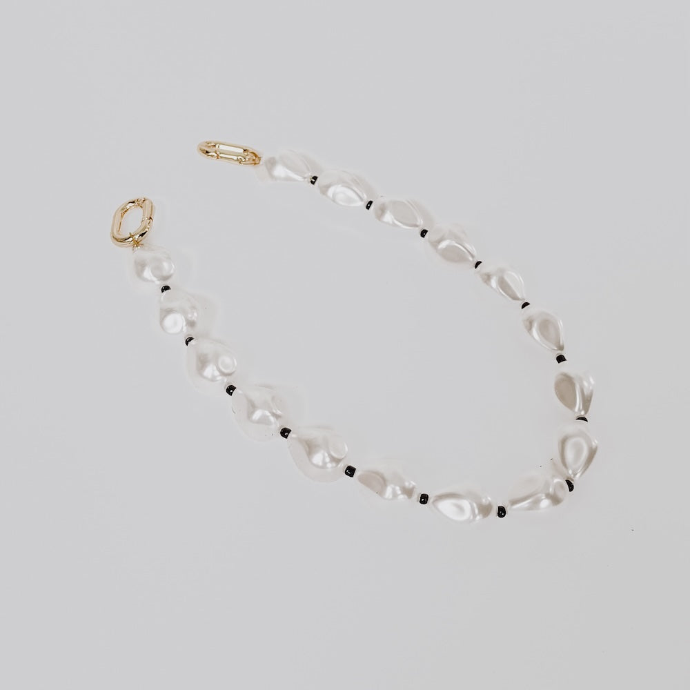 Pearls By The Boardwalk Bag Charm from Pretty Simple