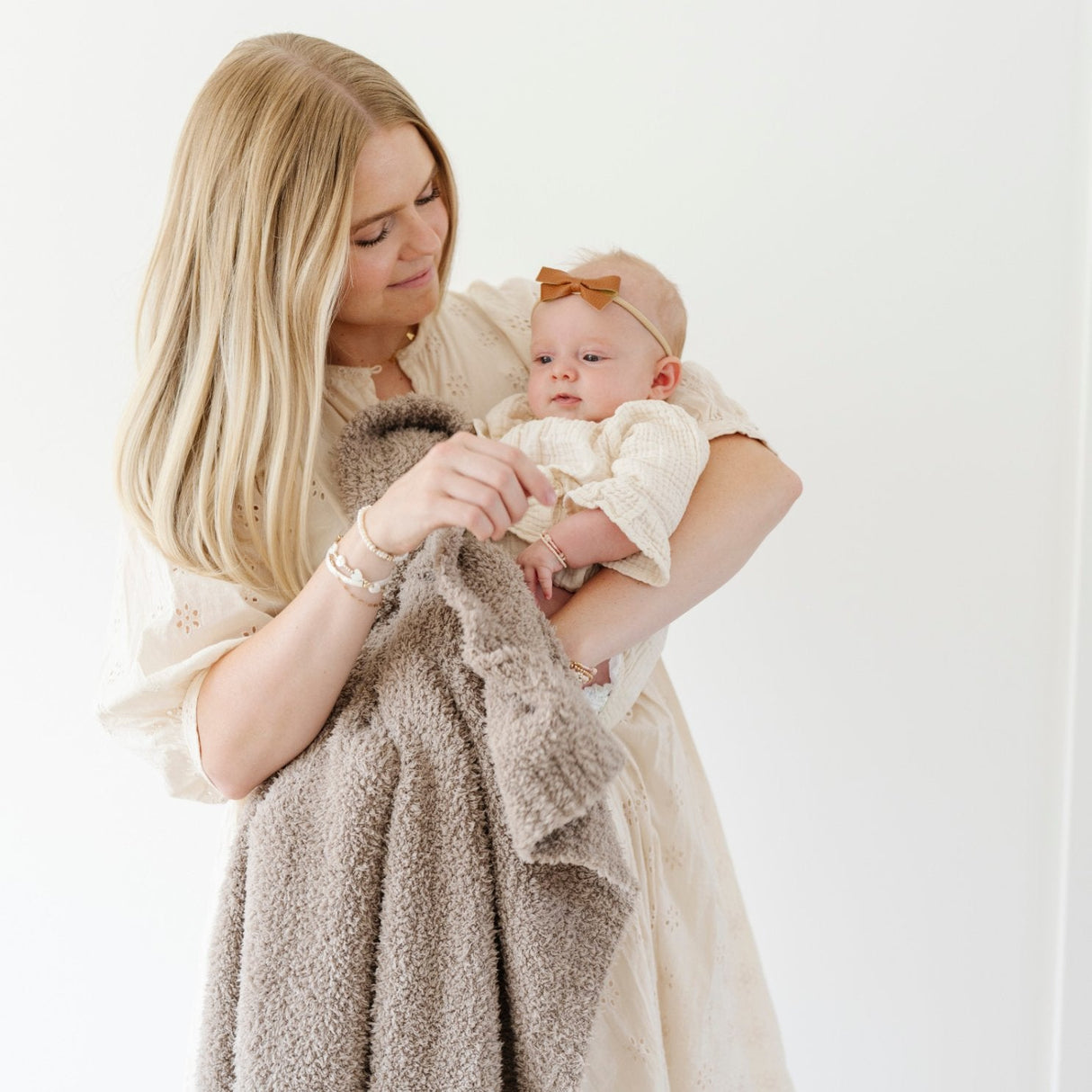 BAMBONI® RECEIVING BLANKETS From Saranoni