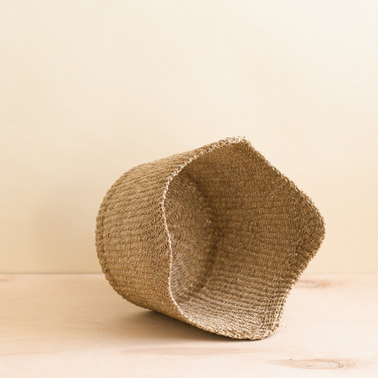 Natural Scallop Basket - Planter Basket |From  LIKHÂ
