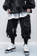 HiP5 Black 09 I-Tech Cargo Pants from Niepce Inc