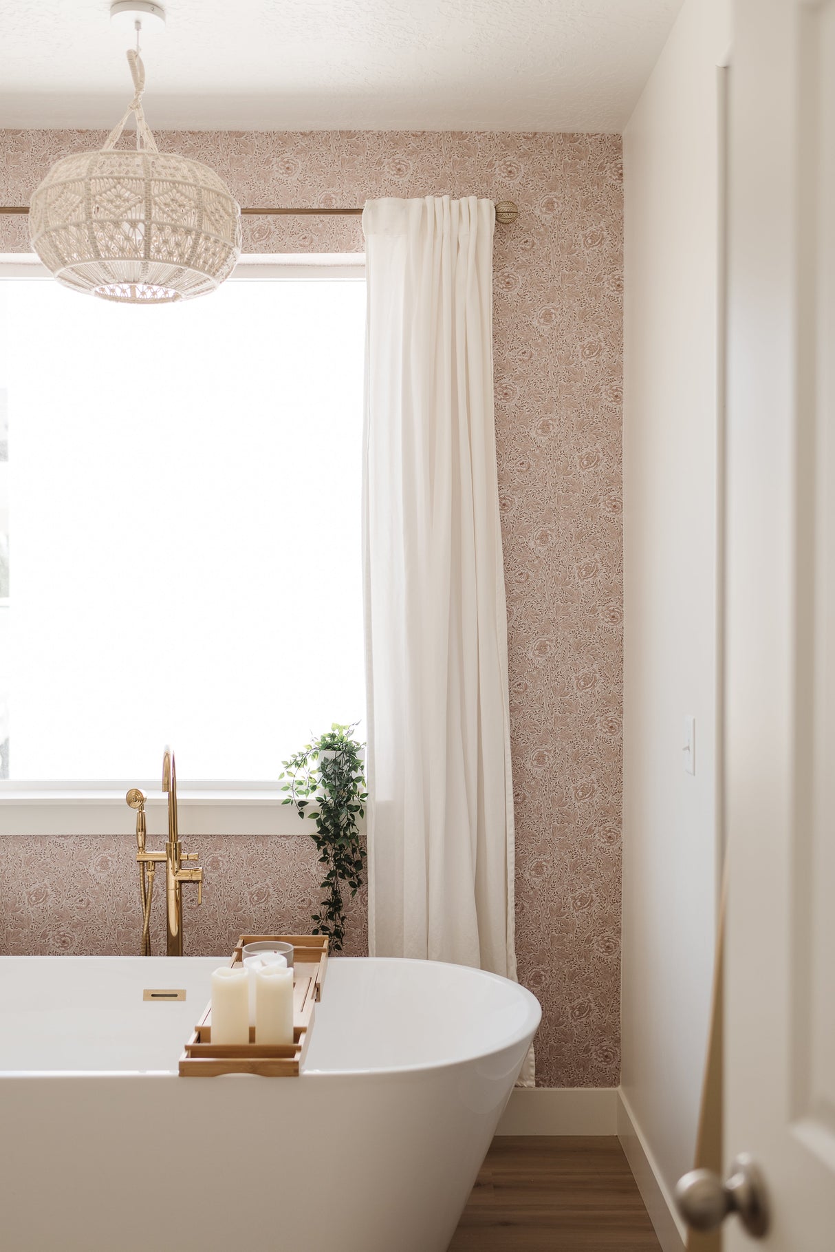 Agnes Wallpaper by Bear Bell from Loomwell Home Goods