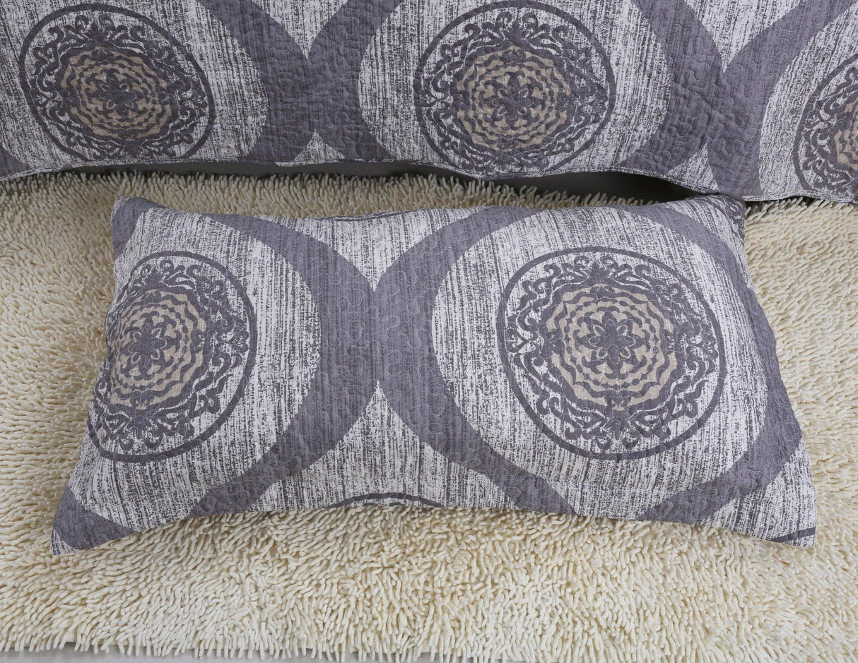 DaDa Bedding Rustic Grey Mosaic Distressed Medallion Reversible Quilted Bedspread Set (SD16299) from DaDalogy Bedding Collection