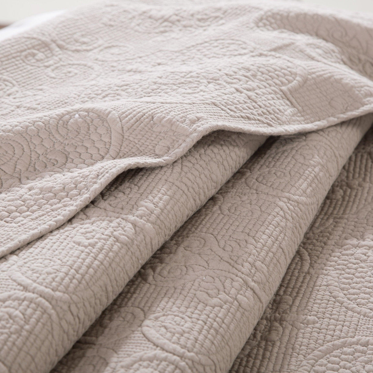 DaDa Bedding Neutral Taupe Beige Sandy Elegant Matelasse Cotton Quilted Bedspread Set (JHW-585) from DaDalogy Bedding Collection