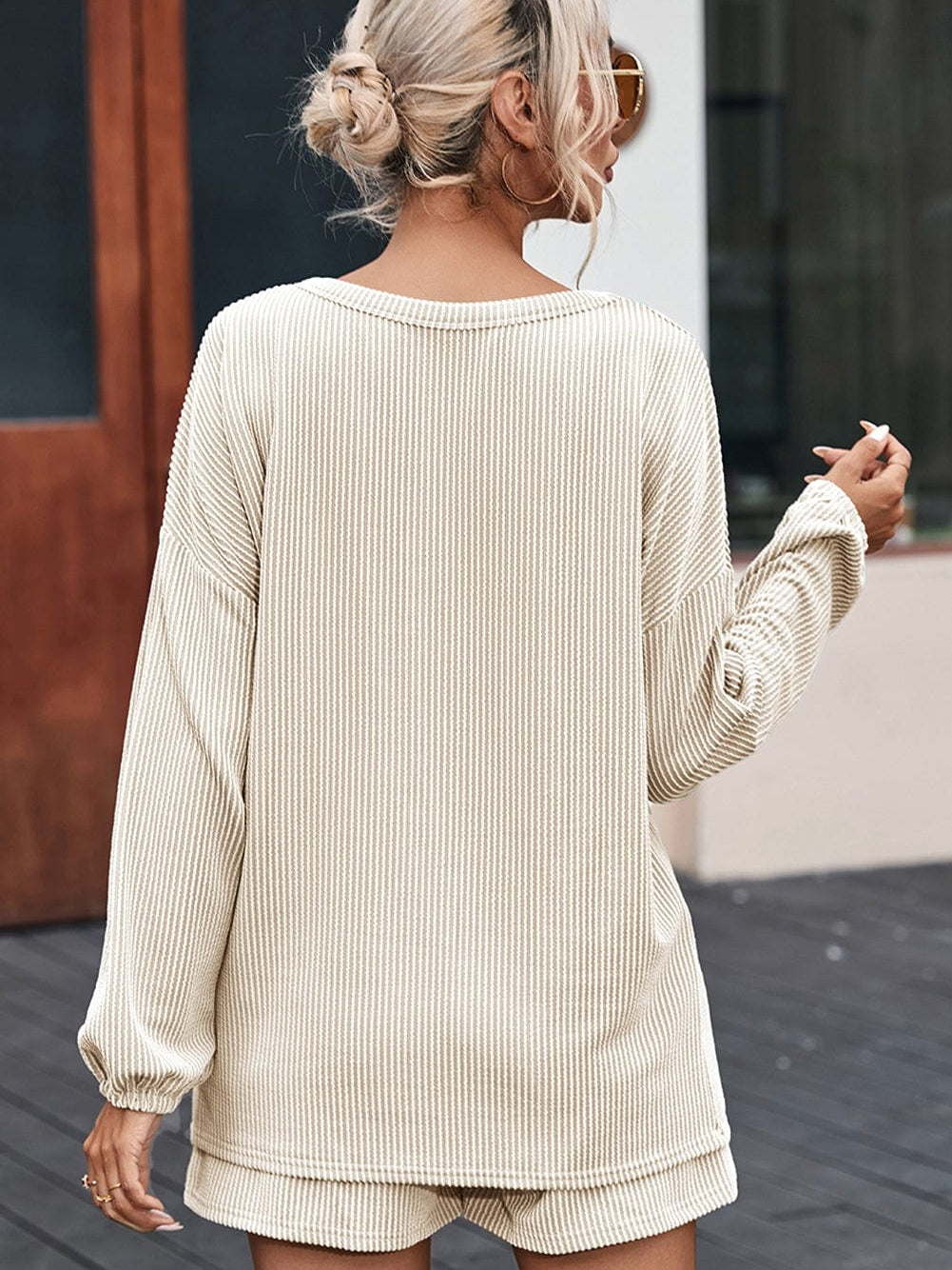 Beige Ribbed Slouchy Top and Shorts Set with Pockets from MsDressly