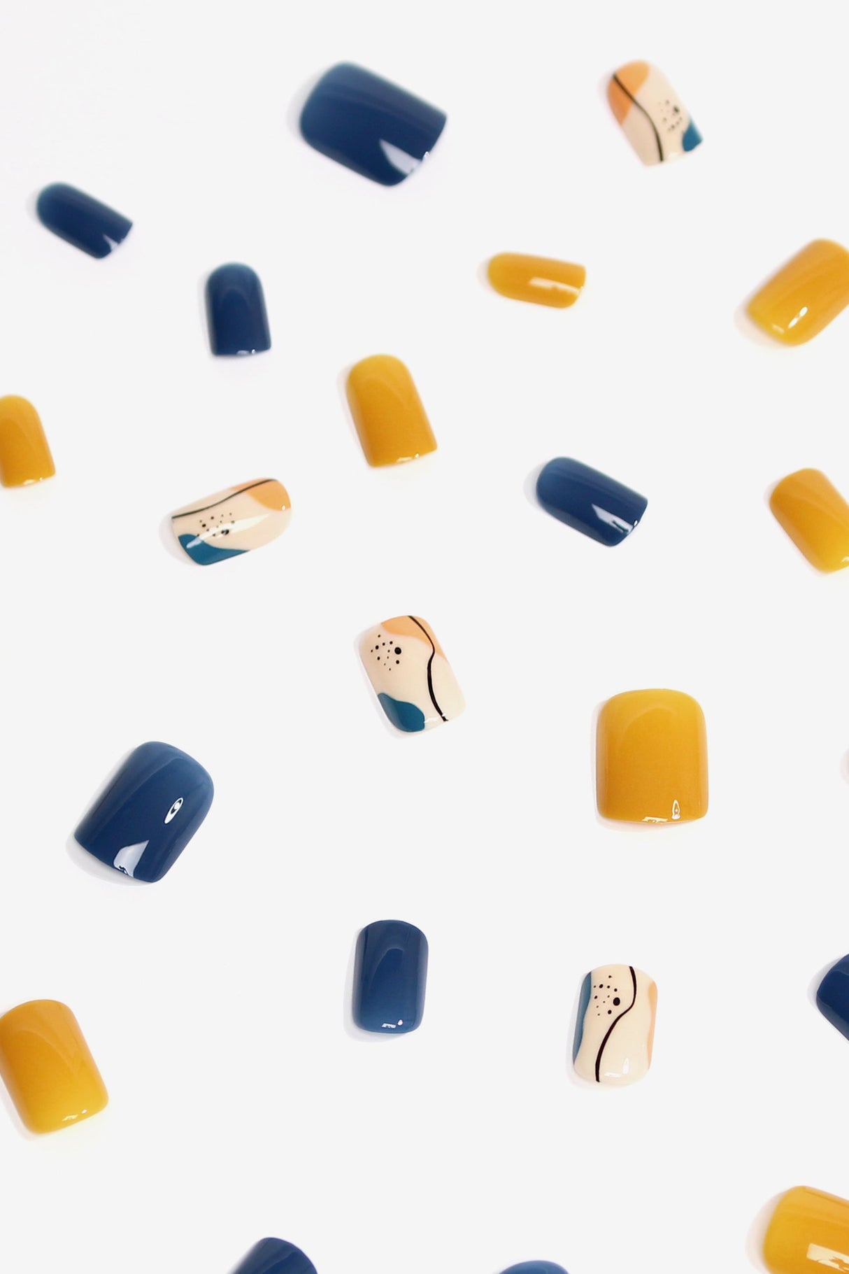 Tangerine Garden | Soft & Durable Press-On Nails from Bonmuz