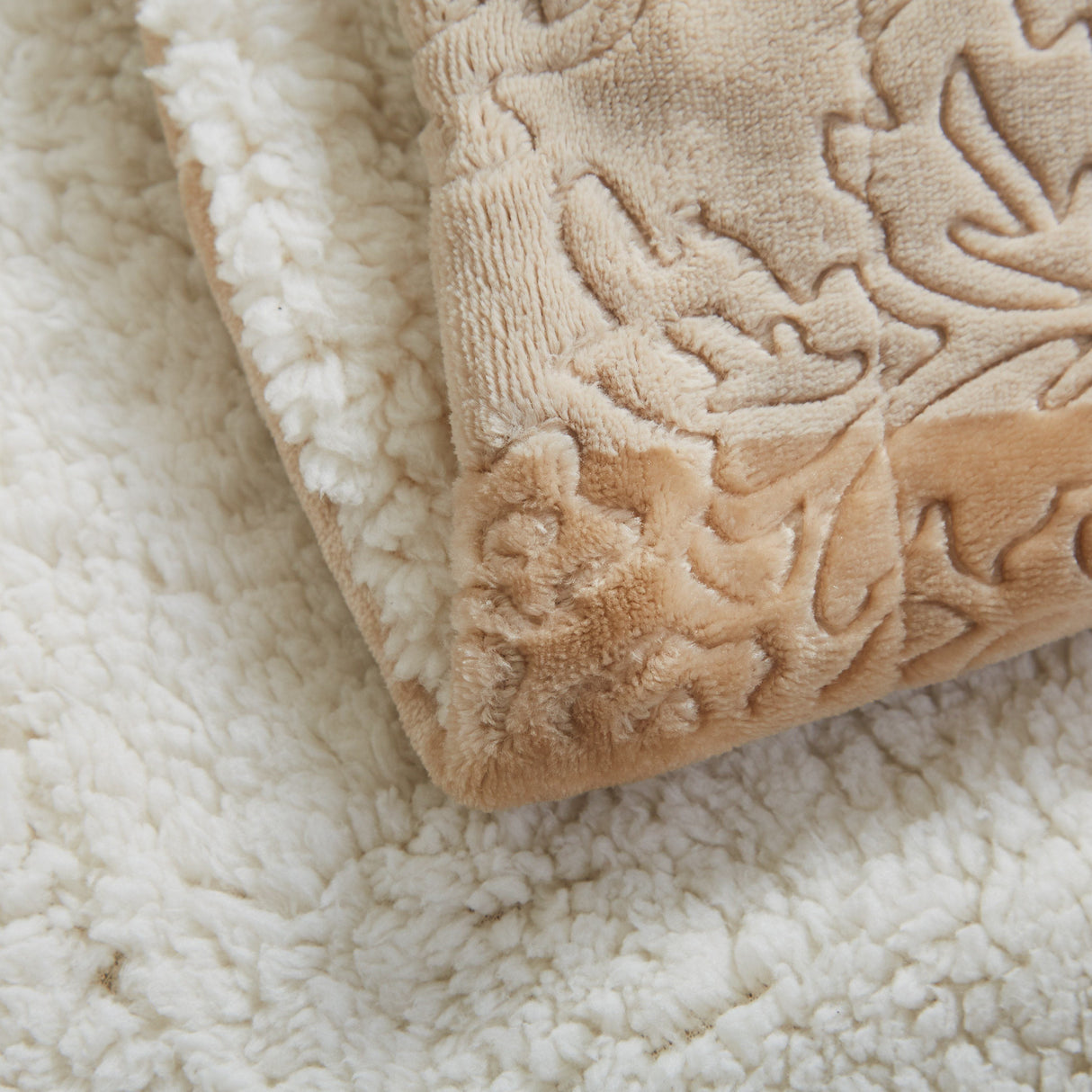 Tache Embossed Bubbly Champagne Beige Sherpa Throw Blanket (TA62088)